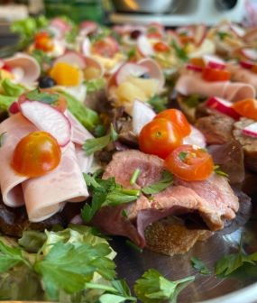 Partyservice Buffet Feiern Events in Haan - Cocktailhappen